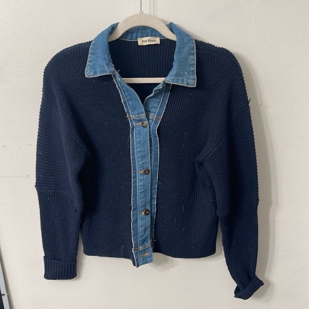 Button down navy blue and denim knit top